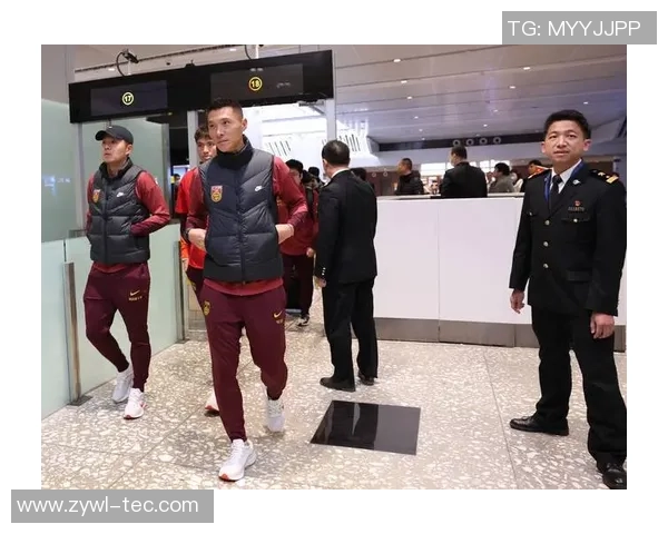 抵达北京,国足新帅就任?46岁名帅,屡次夺冠,年薪不超100万